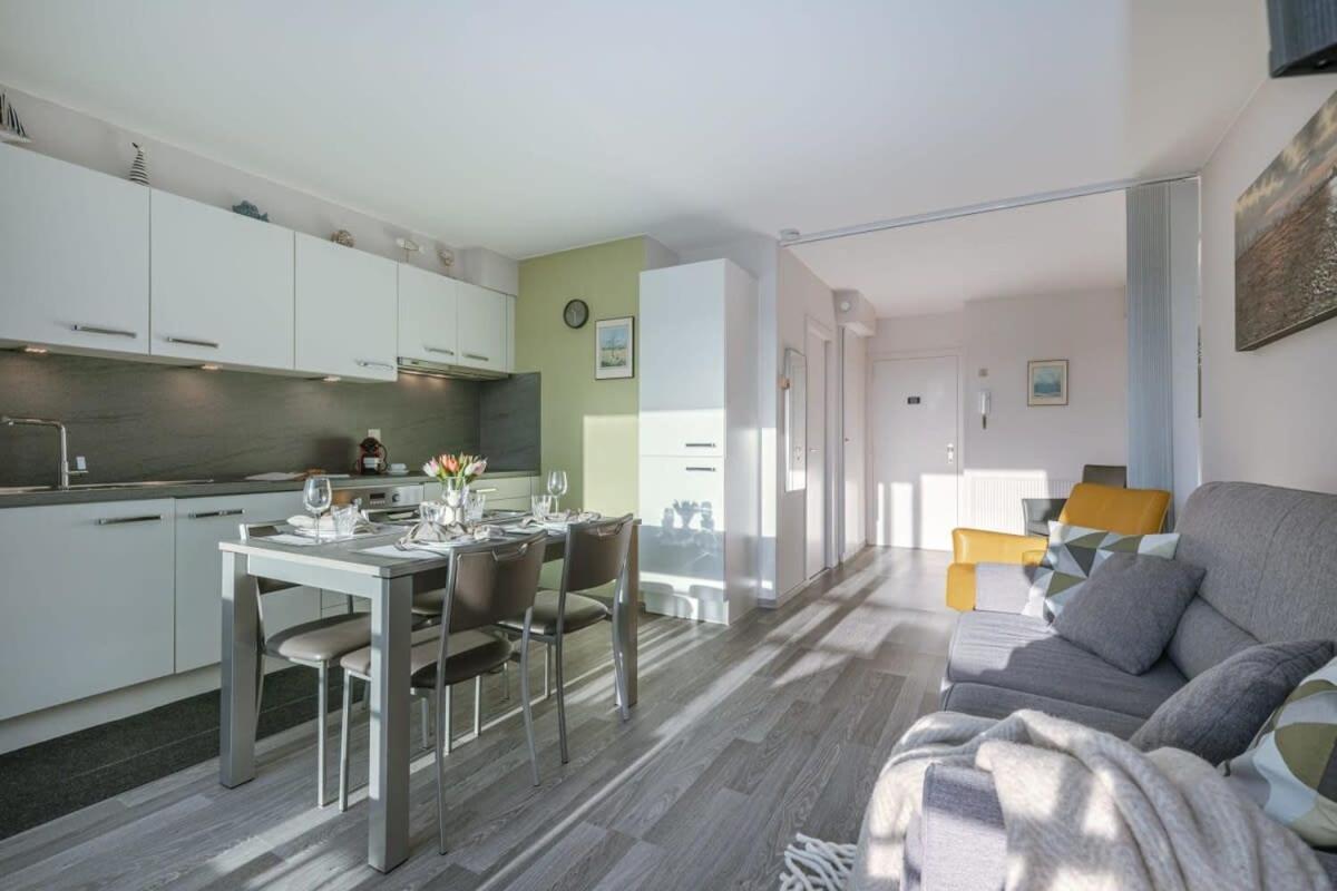 Huswell - Charming Studio With Terrace Nearby The Beach Apartment Middelkerke Exterior photo